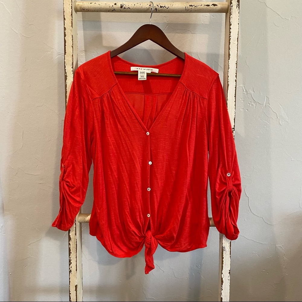 5/$25 MAX STUDIO V-Neck Red BUTTON DOWN Blouse